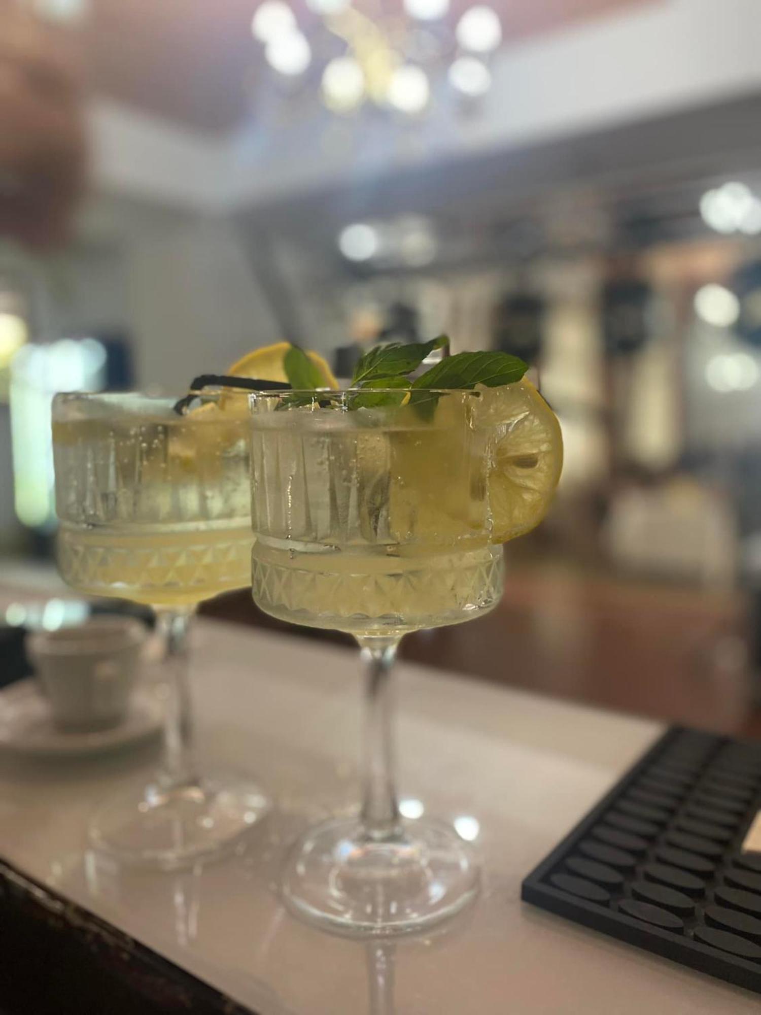 Hotel Elyon 德日 外观 照片